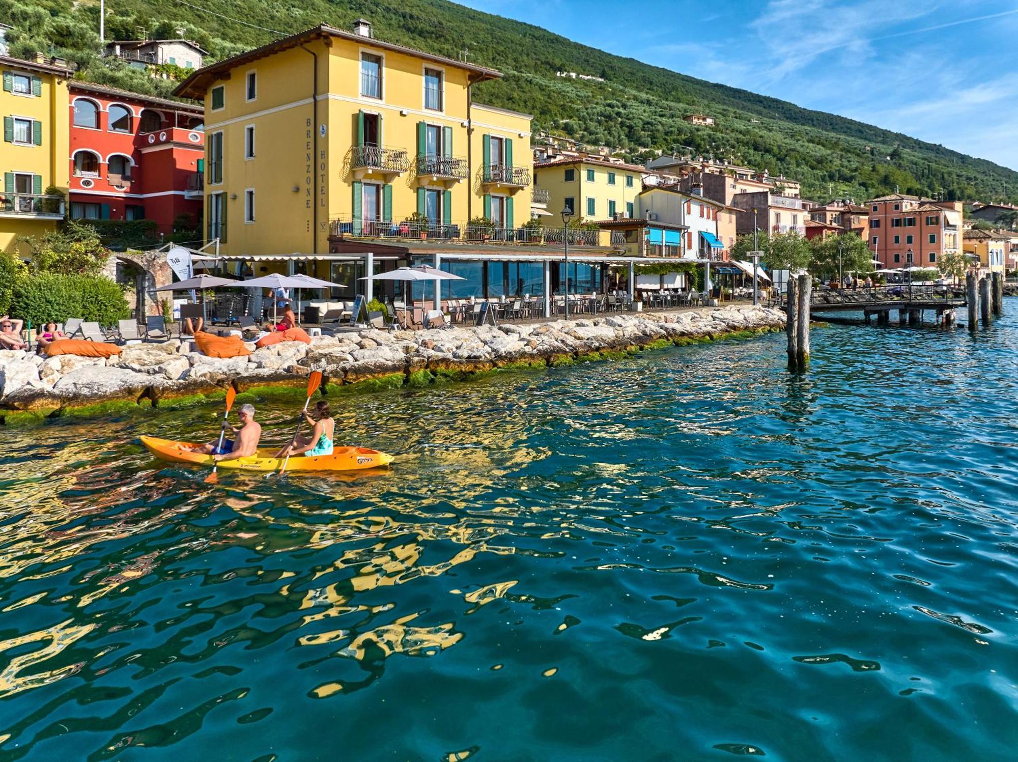 Lake Front Hotel Brenzone Экстерьер фото