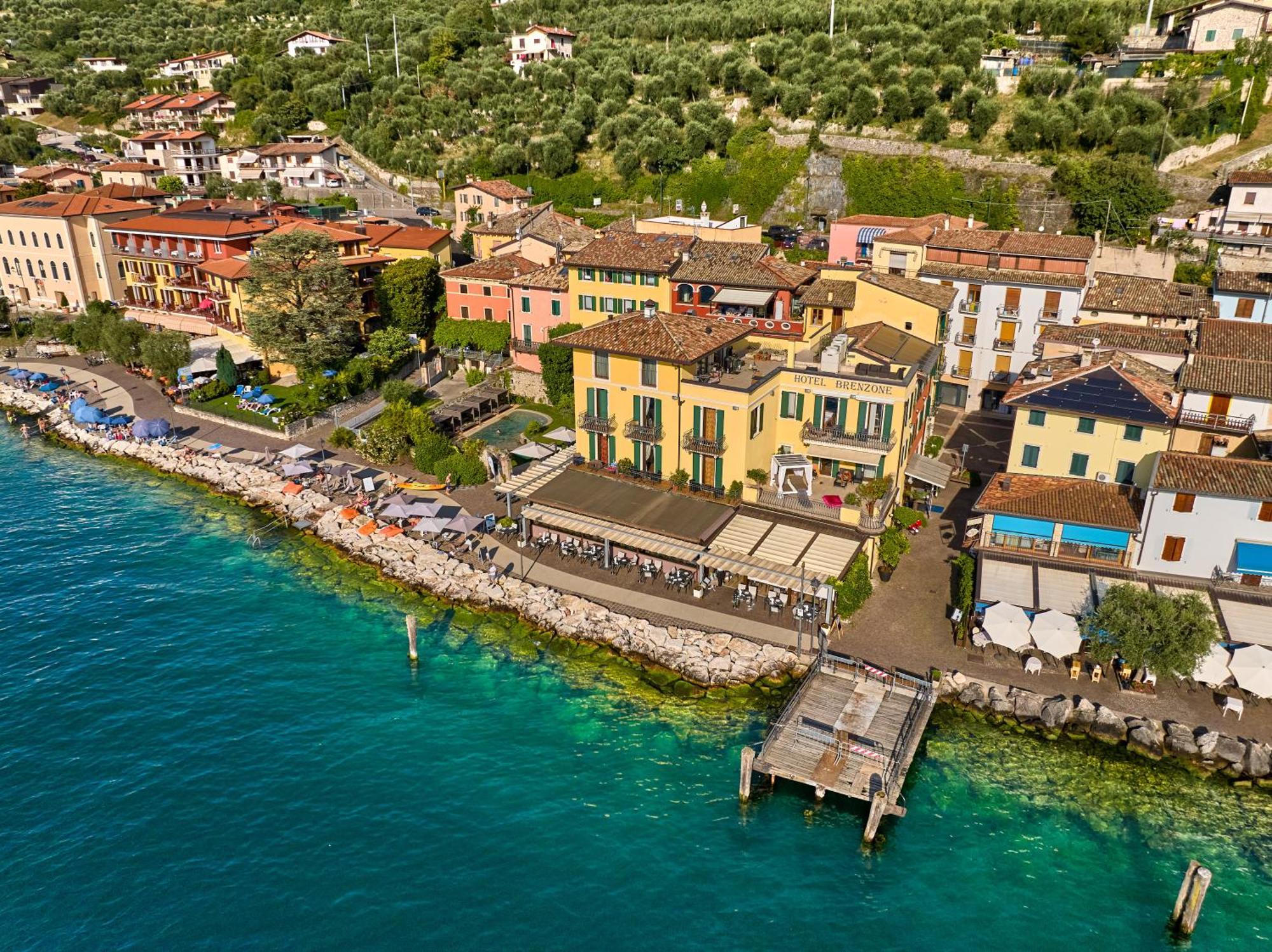 Lake Front Hotel Brenzone Экстерьер фото